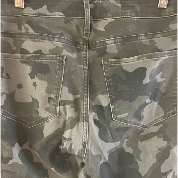 Rockstar Super Skinny Mid Rise jeans - Picture 5 of 5